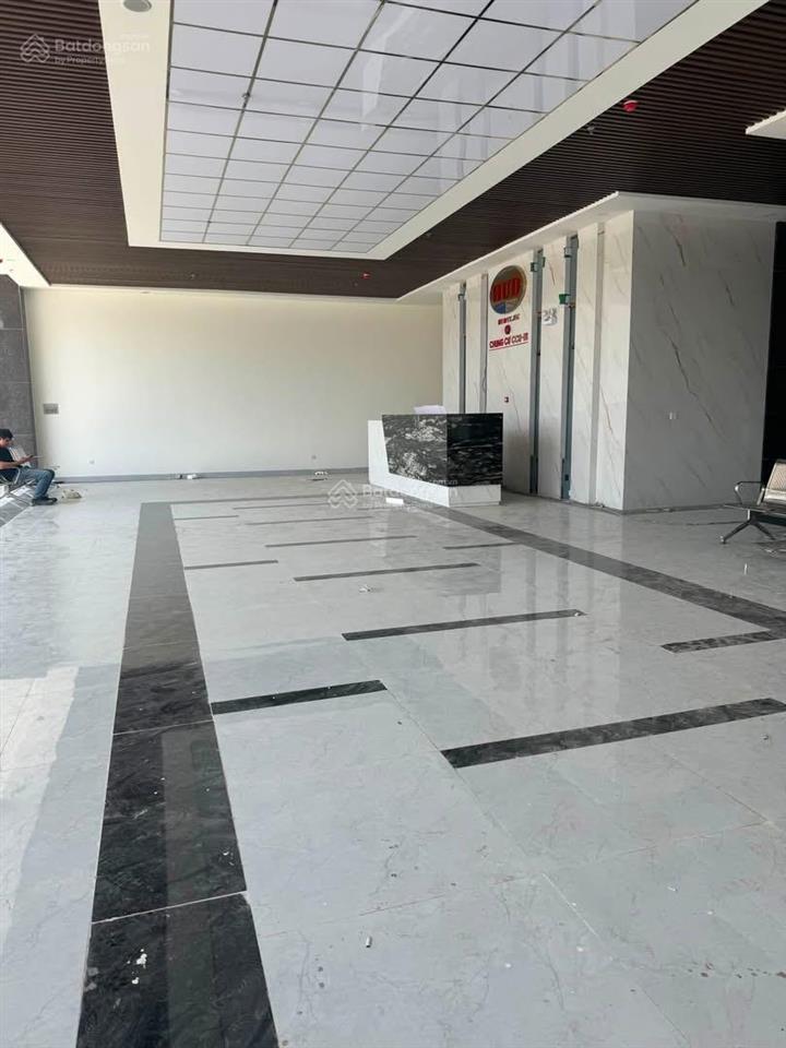 Bán căn 2 phòng ngủ nội thất chủ đầu tư, mới giá lỗ chỉ 2.740 tỷ  0901 383 ***