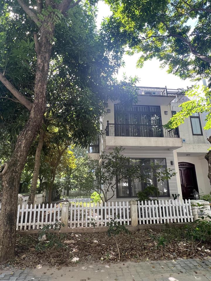 Cần bán nhanh biệt thự song lập ecopark, khu compound, giá 31 tỷ