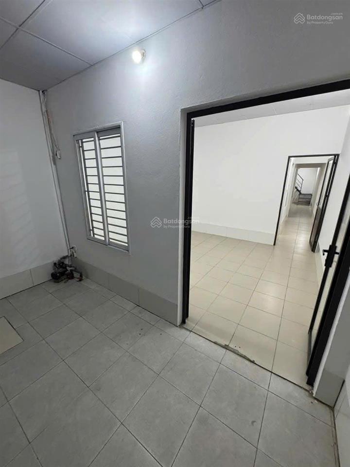 Chính chủ bán nhà 230 định công thượng 64m2 mặt tiền 4m giá 3,6 tỷ. ngõ thông 3 gác tận cửa
