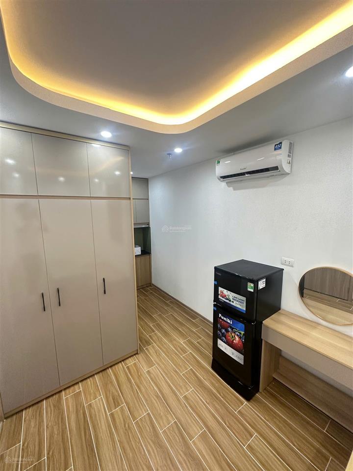 Chính chủ bán ccmn 14.3 tỷ mặt tiền 6.2m diện tích 60m2 7 tầng 15 phòng kép kín cạnh vin smart city