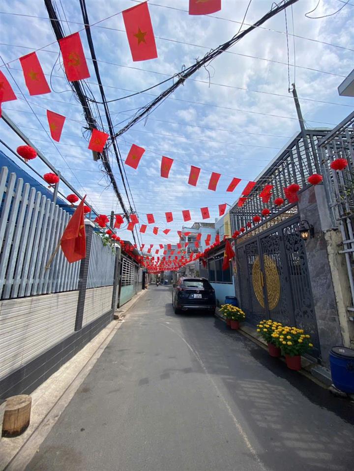 Bán nhà cấp 4, gần khu vạn phúc