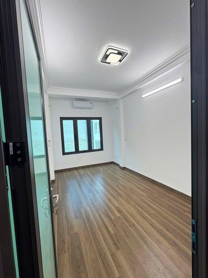 CHO THUÊ NHÀ 5 TẦNG PHỐ NGUYỄN NGỌC NẠI - THANH XUÂN