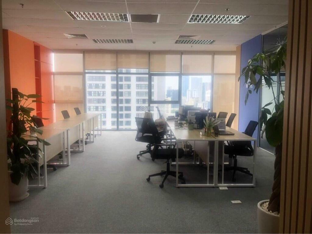 Cần cho thuê 120m² giá 18 triệu/1 tháng có xuất vat phố lê đức thọ, hà nội