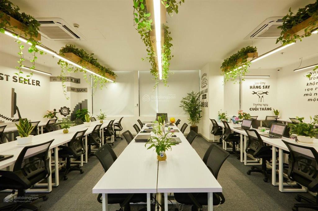 Doanh nghiệp cần tìm 500m2 tại hoàng đạo thúy giá rẻ, đầy đủ về yêu cầu văn phòng  0987 951 ***
