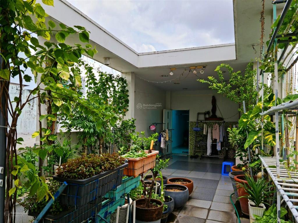 Bán nhà 2mt hxh đường phan xích long, pn(6.6x21m  1 trệt, 3 lầu) giá chỉ 23 tỷ tl