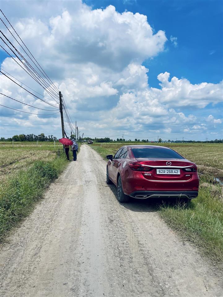 Chính chủ bán lô đất thổ cư 100% 5m x 42m đường đá xanh giá chỉ 499 triệu bao hết phí. 0949 909 ***