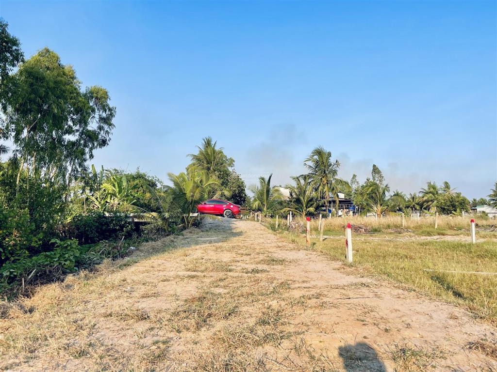 400 triệu có ngay lô đất thổ cư 100% 5x42m.  0949 909 ***