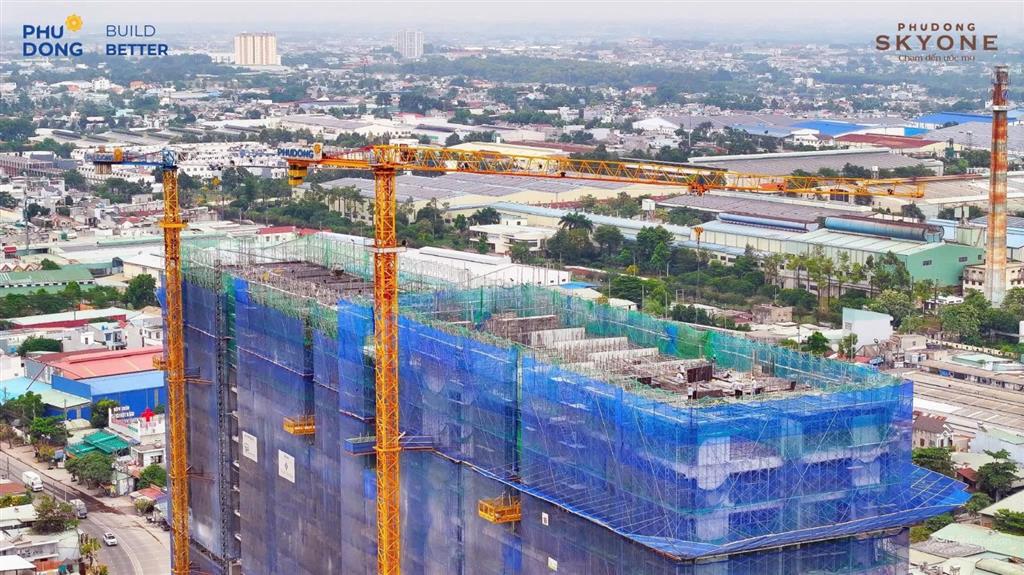 Cần sang lại căn phú đông skyone 2pn góc 73m2, mới vào tiền 10% hơn 300 triệu