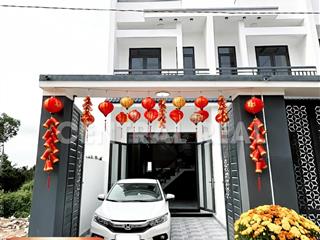 Chỉ 700tr sở hữu nhà lầu sổ riêng thổ cư,ở ngay trước tết