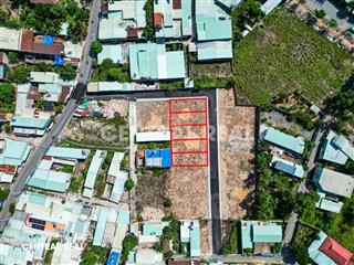 1 lô đất mới ra sổ kế lô góc ngay đường đồng khởi giá thanh toán 600 triệu nhận nền ngay