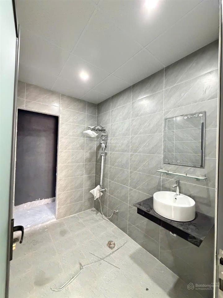 Bán căn nhà lầu 4 phòng ngủ cách chợ thạnh phú, tân triều, biên hòa 500m  tt699tr nhận nhà
