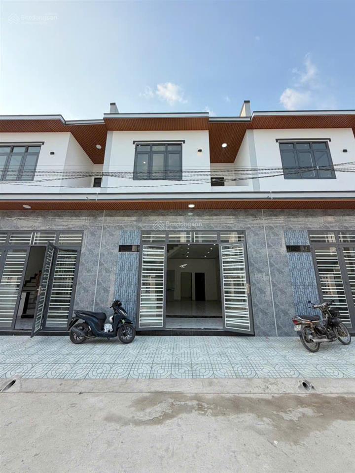 Bán căn nhà lầu 4 phòng ngủ cách chợ thạnh phú, tân triều, biên hòa 500m  tt699tr nhận nhà