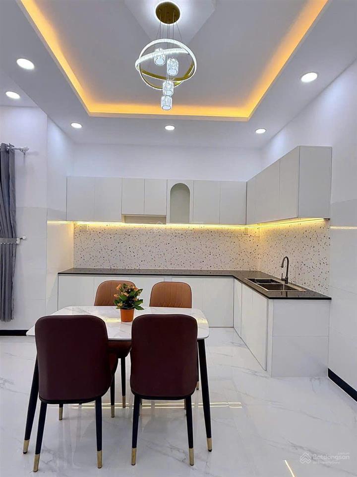 Nhà cấp 4 mới xây ngay gần đường đồng khởi sổ riêng thổ cư
