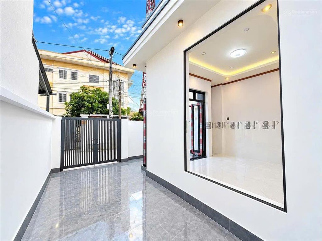 Siêu phẩm nhà cấp 4 mới xây tặng full nội thất mới mua chỉ 300 triệu sở hữu ngay