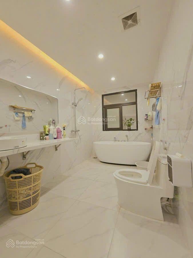 Biệt thự mini siêu xinh phố cổ nhuế, bắc từ liêm. dt50m2x5t, cách phố chỉ 20m, tặng full nội thất.