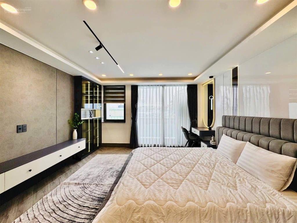 Nhà mới phố xuân thủy, cầu giấy. dt38m2x7t, thang máy, ngõ thông kinh doanh, chỉ 20m ra phố.
