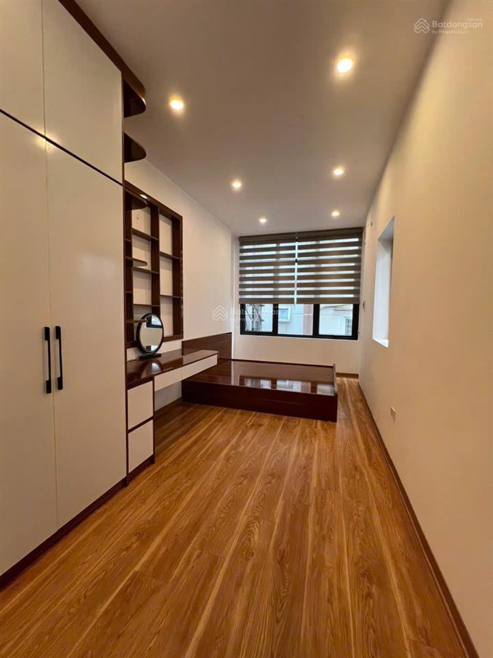 Nhà cực đẹp phố trường chinh, đống đa. dt 28m2x4t, lô góc hai mặt thoáng, tặng nội thất cao cấp