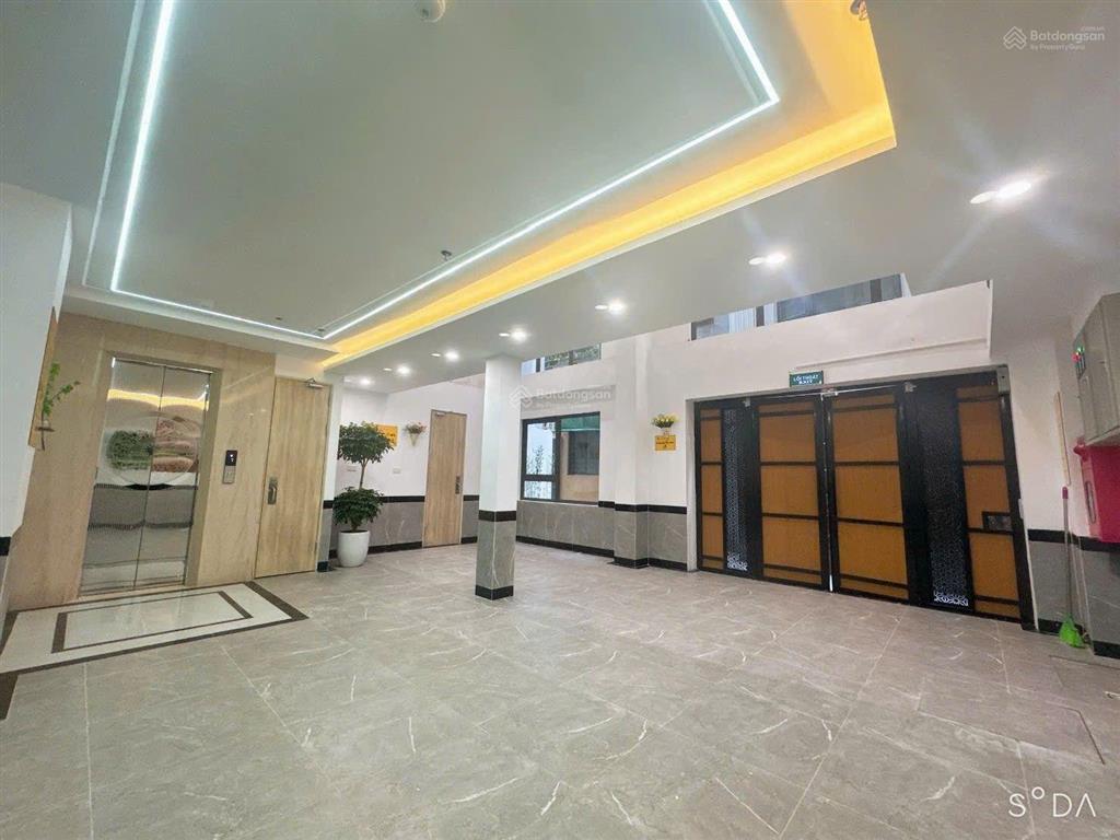 Chính chủ bán căn hộ dòng tiền xây mới phố hoàng văn thái, thanh xuân. dt98m2x8t, 23 phòng, ô tô đỗ