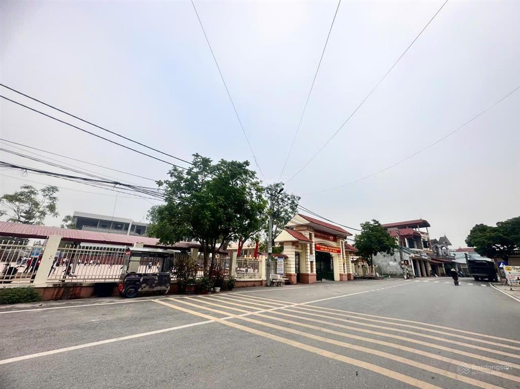 Đất đấu giá tân dân, khoái châu, hưng yên, 4,05 tỷ,110m2,mt=hậu=5m, đường8m, trường, chợ,0971 320 ***