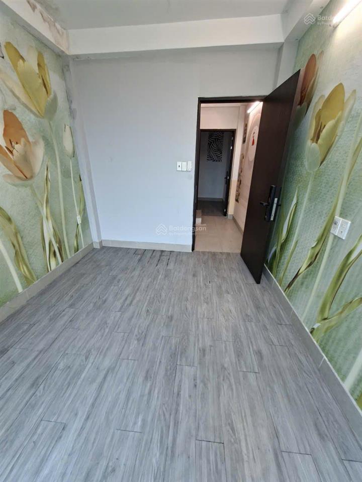 Nhà mặt tiền bà hạt, trệt lửng 3 lầu, 6pn 4wc, 3x15m, 26 triệu