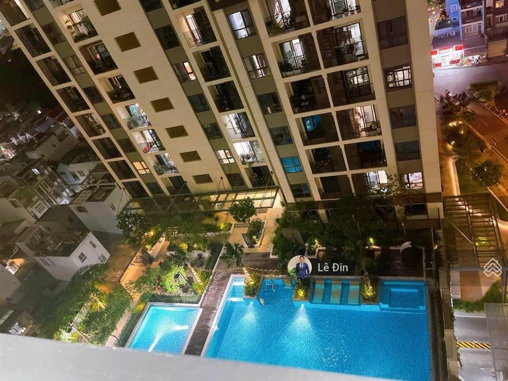 Chính chủ kẹt tiền giảm ngay 1 tỷ căn 2pn 88m2 hà đô centrosa quận 10 view q1 giá siêu tốt đầu tư