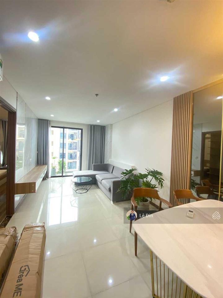 Pkd hado nhiều căn 2pn hado centrosa quận 10 giá siêu rẻ,đã có sổ hồng, view quận 1.  0989 723 ***