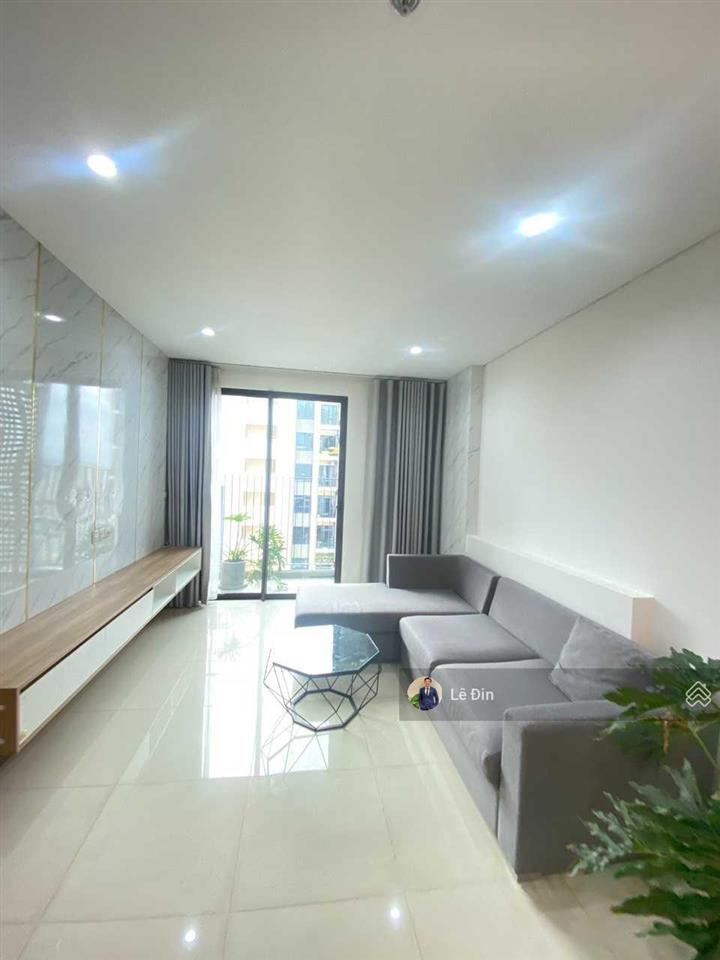 Pkd hado nhiều căn 2pn hado centrosa quận 10 giá siêu rẻ,đã có sổ hồng, view quận 1.  0989 723 ***