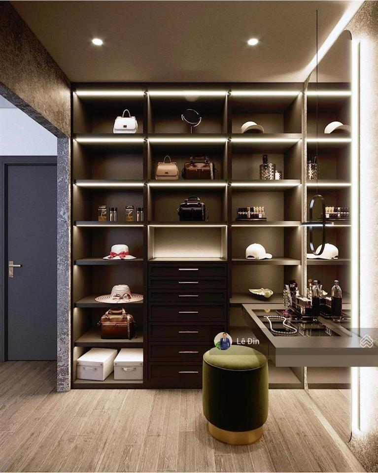 Chính chủ bán nhanh rẻ hơn tt 1 tỷ do kẹt ngân hàng 2pn 86m2 hado quận 10 có sổ. 0989 723 *** mr đin
