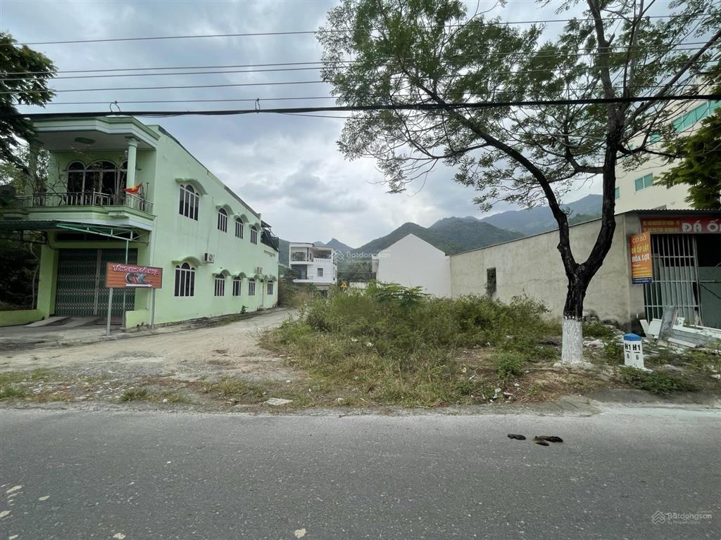Cho thuê đất lô góc mặt tiền nguyễn tất thành