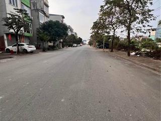 Bán đất TĐC Trâu Quỳ mặt đường 22m kinh doanh giá chỉ 8 tỷ lẻ 