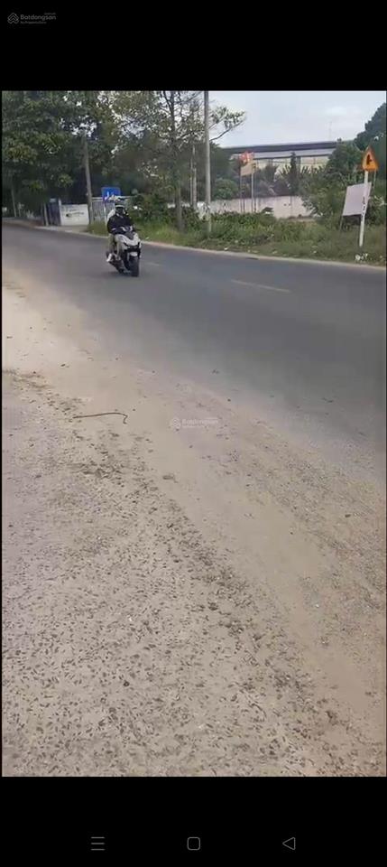 Cần sang nhượng đất mặt tiền có nhà xưởng đang kinh doanh