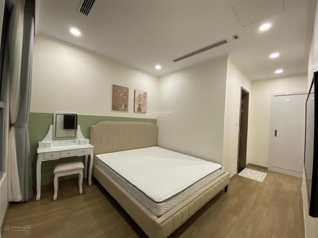 Cho thuê cc 2pn1 kho, 2wc giá 17 triệu, 79m2 tại vinhomes gardenia