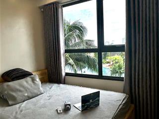 Cho thuê 2 ngủ view bể bơi tại c7 vinhomes d'capitale