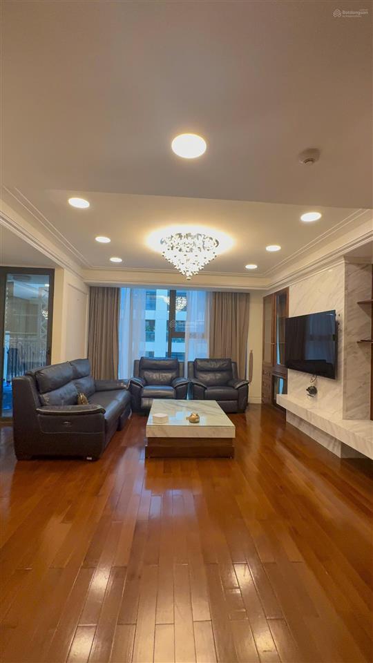 Cho thuê cc đẹp tại hoàng thành tower, 40 triệu, 121m2, 2pn, 2wc, nhiều tiện ích