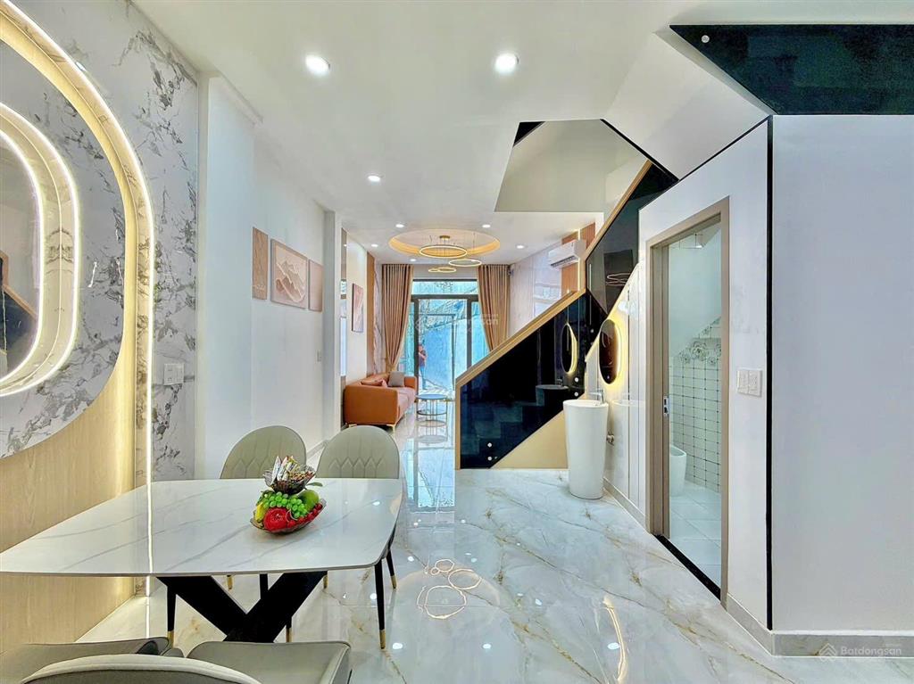 Bán nhà trần huy liệu, p phú nhuận, 44m2, 3 tầng 4pn 3wc, 7.4 tỉ tl  0705 692 ***