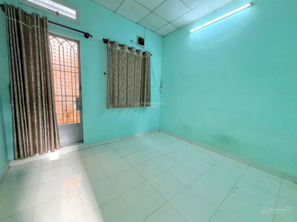 Bán nhà nguyễn kiệm, p4, 32m2, 4.78 tỉ tl  0705 692 ***