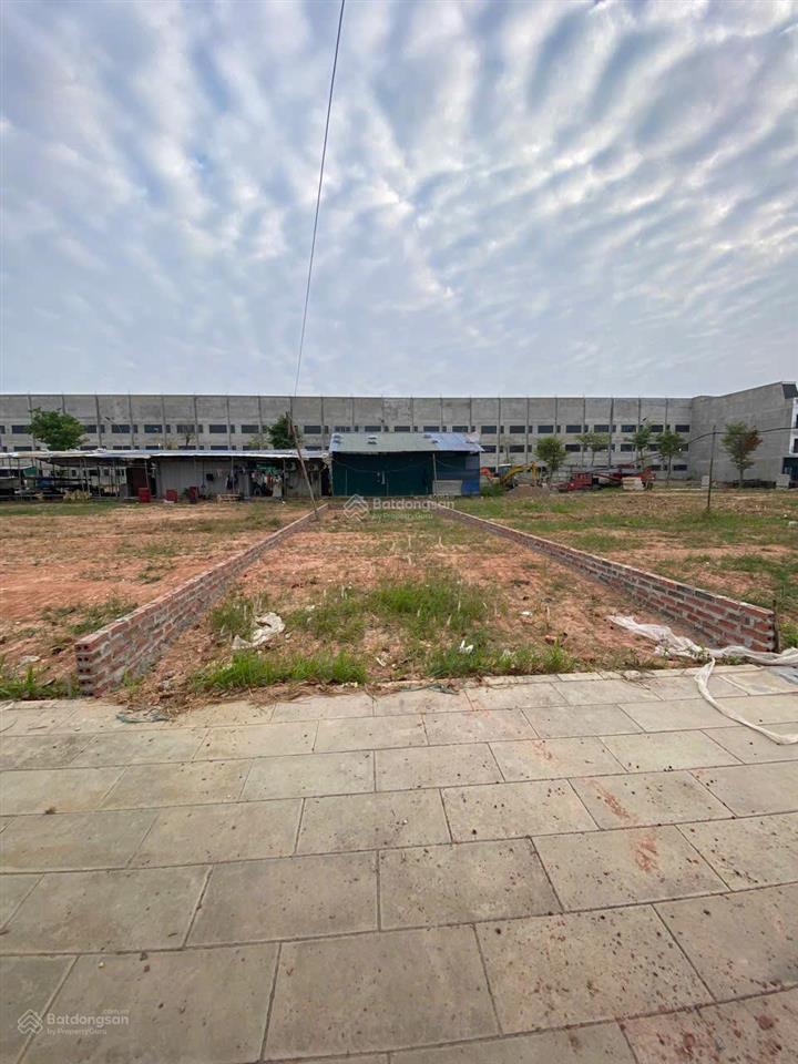 Chính chủ bán đất nền dự án yên bình xanh, 90m2 2,8 tỷ hàng hiếm giá siêu hời