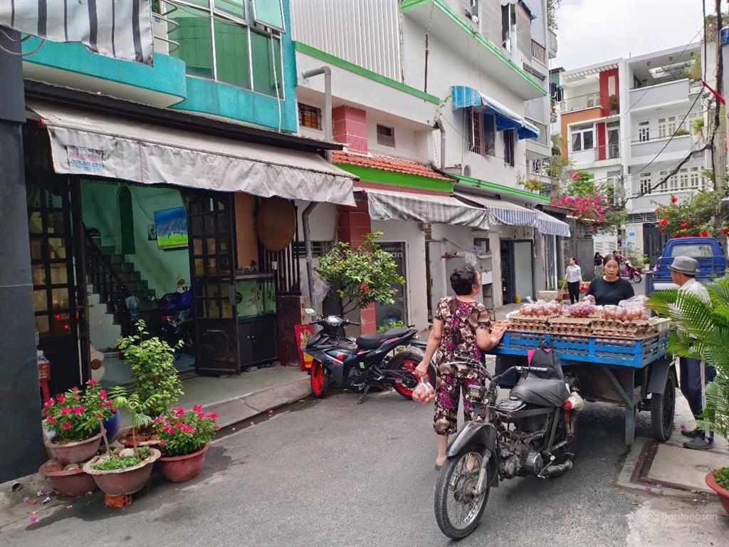 Bán nhà hxh 6m thông đô đốc long 4x10m 2 lầu 6.3 tỷ