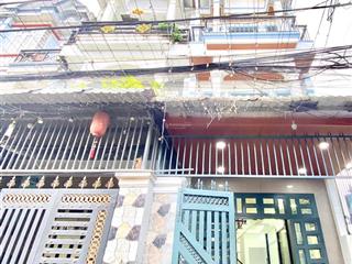 Nhà shr 4,2 x 16m đúc 1 trệt 3 lầu  đường thông xe hơi giáp gò vấp