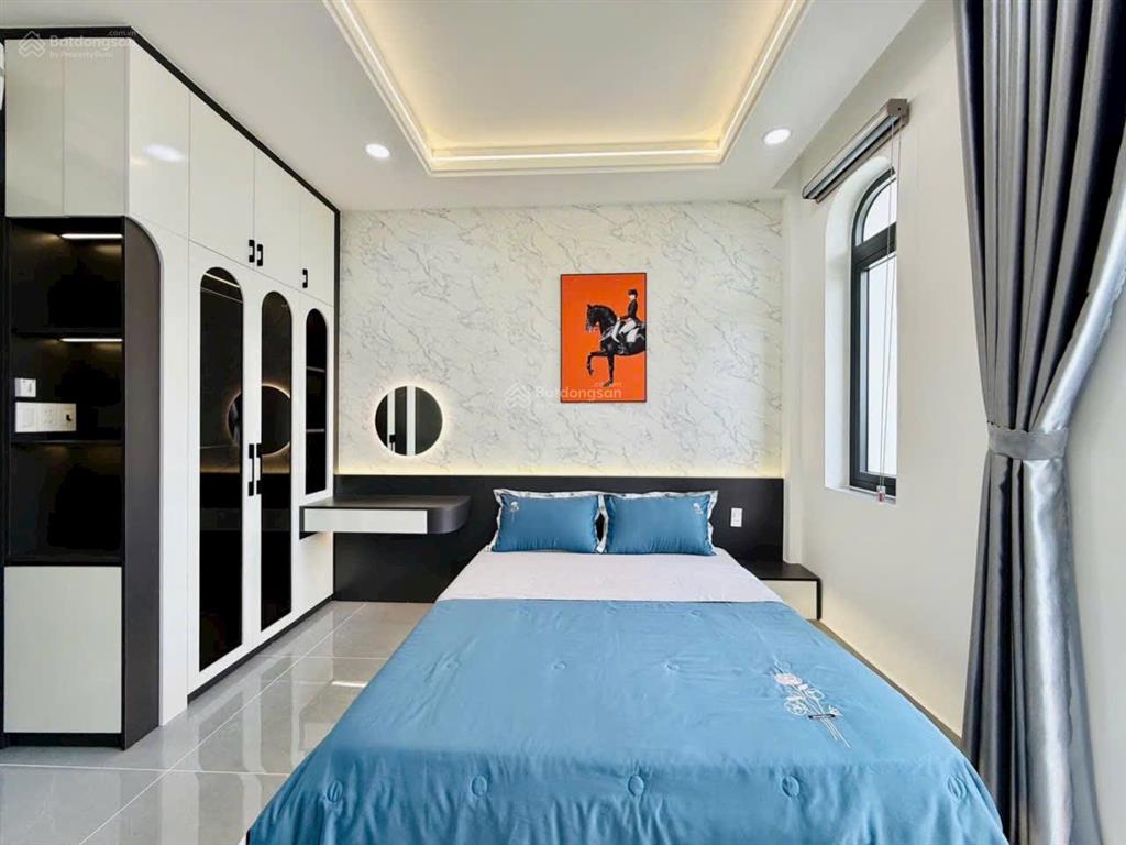 Nhà full nội thất tô ngọc vân  đúc 1 lửng 3 lầu đường 7m nhựa