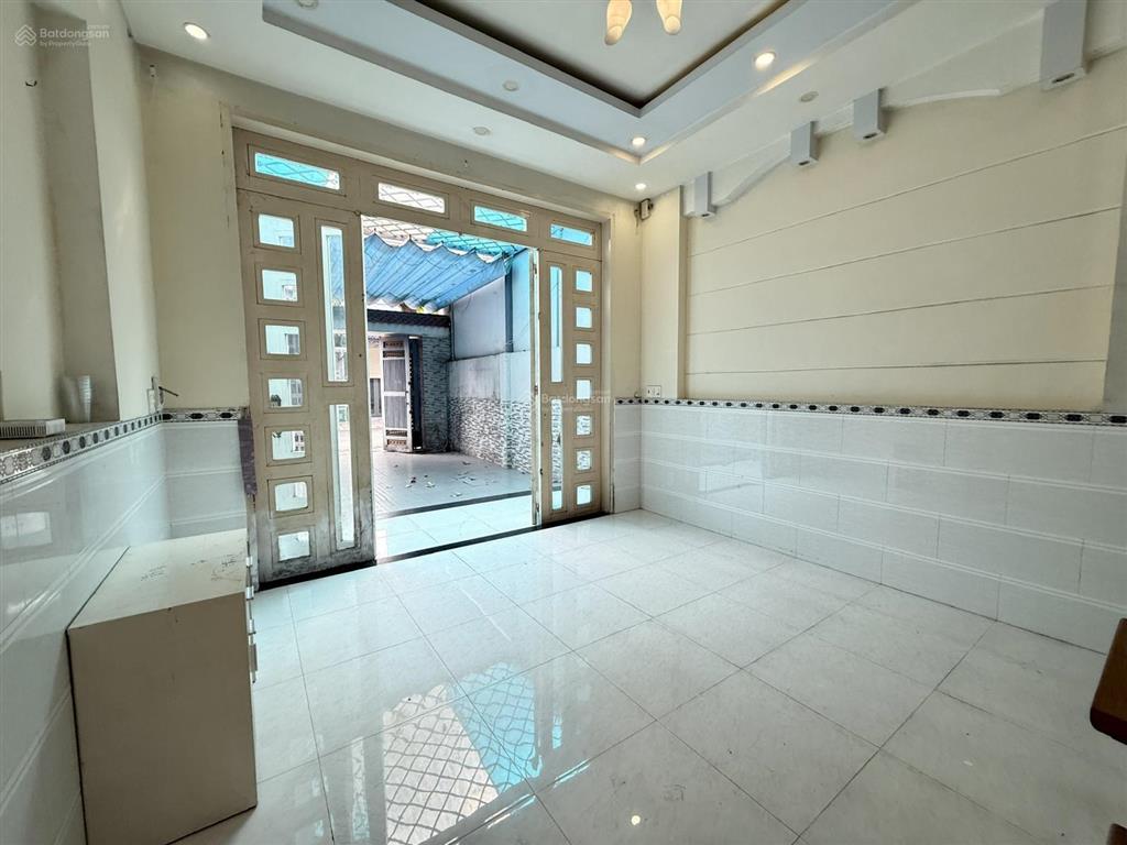 Hiệp thành 45 ngang 4,5m x 15m hxh 10m  đúc 1 trệt 2 lầu