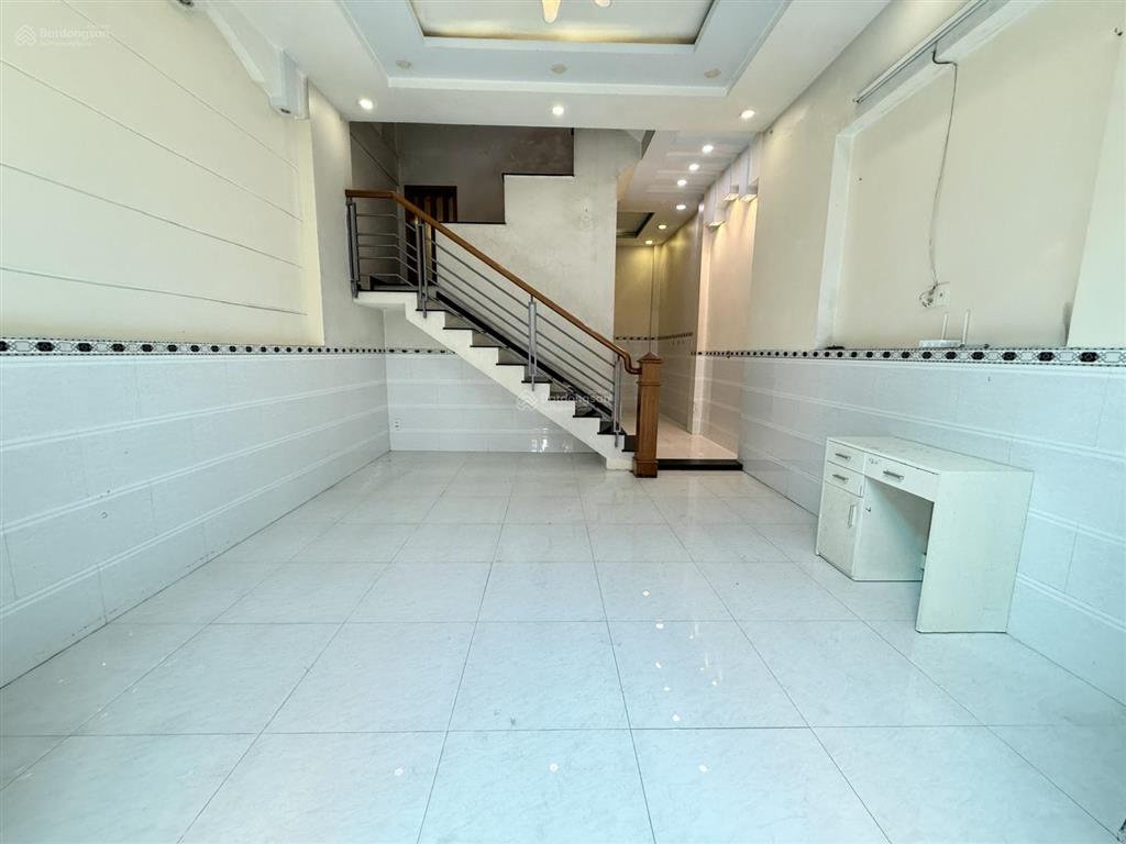 Hiệp thành 45 ngang 4,5m x 15m hxh 10m  đúc 1 trệt 2 lầu