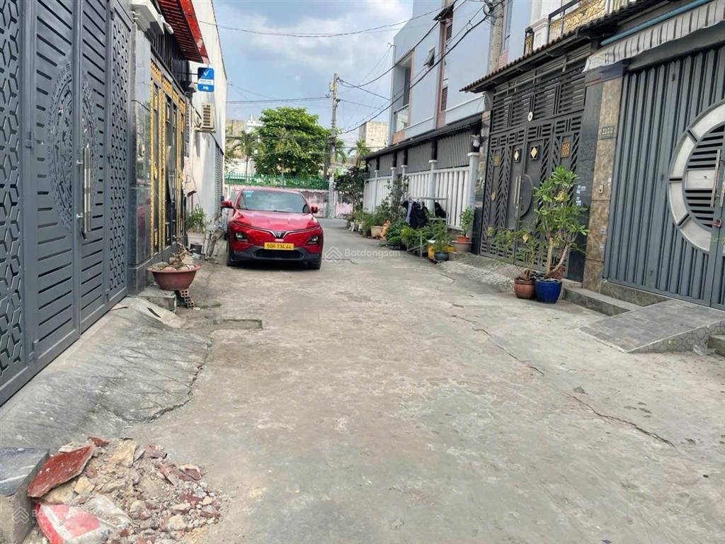 Bán nhà thới an 16  đường 7m đúc 1 trệt 3 lầu ngang 4,5m