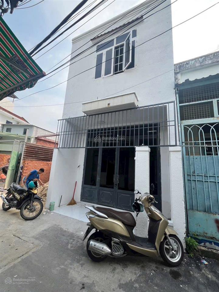 Hiệp thành 43 đúc 2 tầng  4m x 18m ngay city