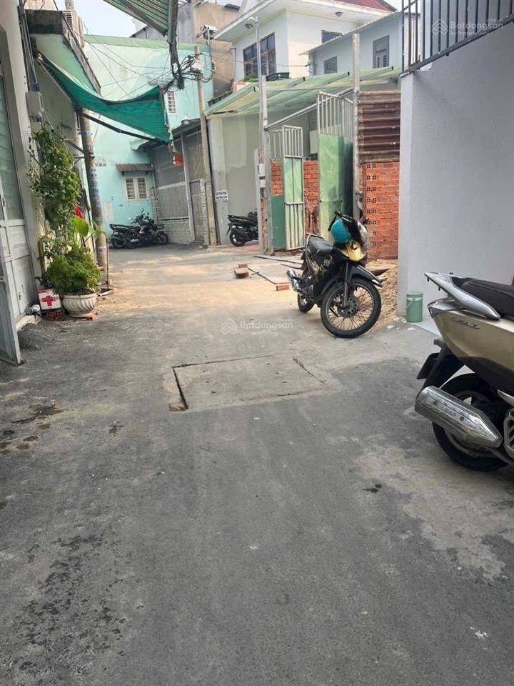 Hiệp thành 43 đúc 2 tầng  4m x 18m ngay city
