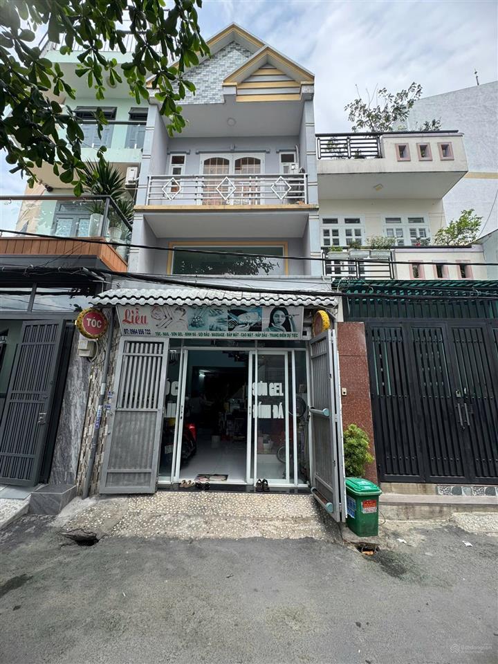 Nhà shr 1/ hẻm 6m thông  đúc 1 trệt 1 lửng 1 lầu sát tô ký nguyễn ảnh thủ