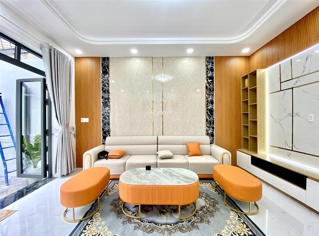 Nhà shr ngay metro  77m2 ngang 5m x 17m full nội thất