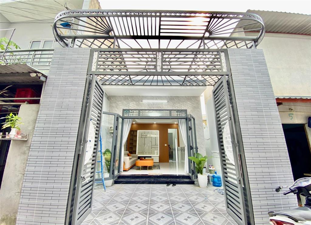 Nhà shr ngay metro  77m2 ngang 5m x 17m full nội thất