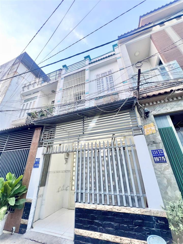 Nhà shr sát metro q12  4m x 13m đúc 1 trệt 1 lầu hxh tận nơi
