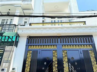 1/ hxh ngang 4,6m x 14m đúc 1 trệt 3 lầu sát chợ hiệp thành